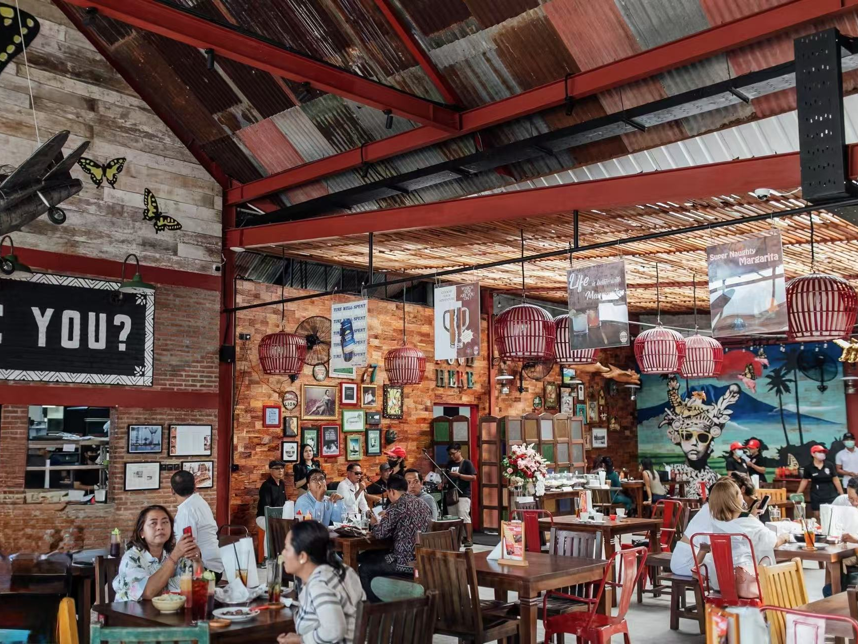 Nuri’s 淘氣豬肋排+軟飲